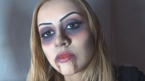 realizzare trucco halloween vampira